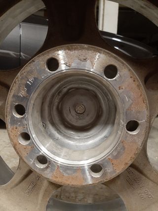 Neumáticos y llantas Nissan