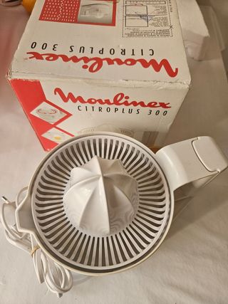 EXPRIMIDOR ELÉCTRICO 
