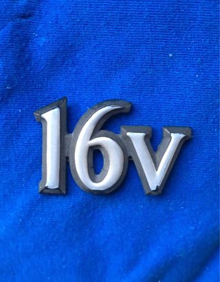 Logotipo emblema 16 valvulas