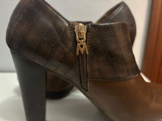 Zapatos de plataforma marrones 