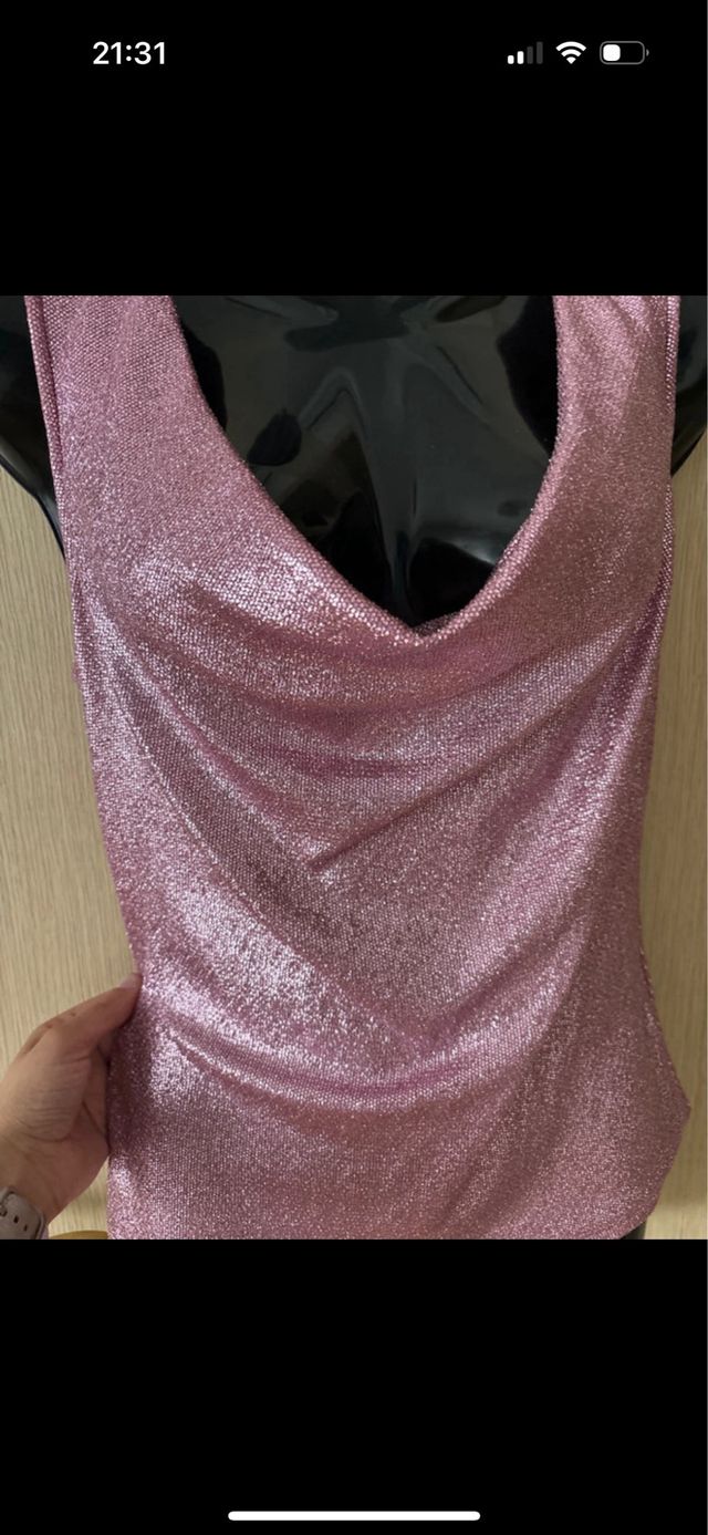 Top metallizzato rosa GUESS
