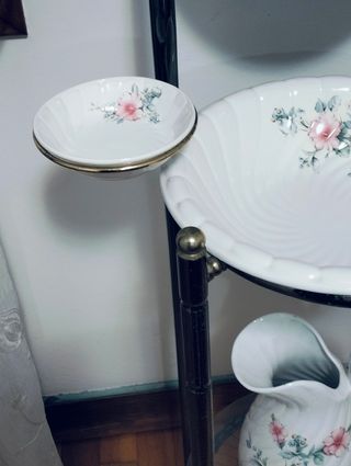 Lavabo camera antico