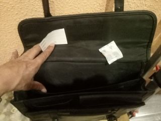 OPORTUNIDAD!!!  Maletín portátil Marca IBM en Piel