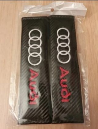 Almohadillas logo Audi piel,cinturón coche.
