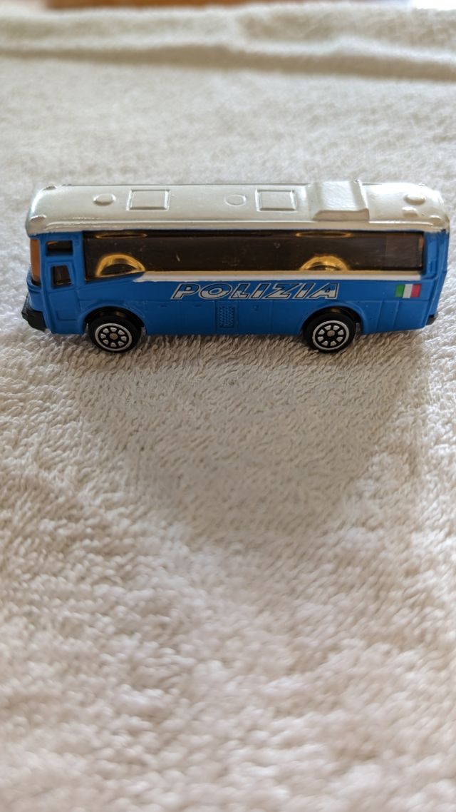 Modellino Pullman Polizia, senza scatola, usato
