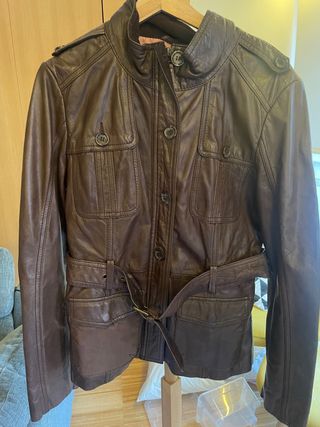 Cazadora piel Stradivarius