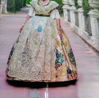 Traje Fallera