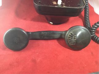 Antiguo teléfono baquelita español SESA CTNE