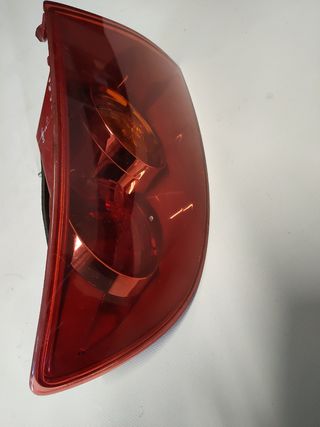 ✅PILOTO TRASERO IZQUIERDO MAZDA 3 4P