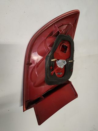 ✅PILOTO TRASERO DERECHO MAZDA 3 5P