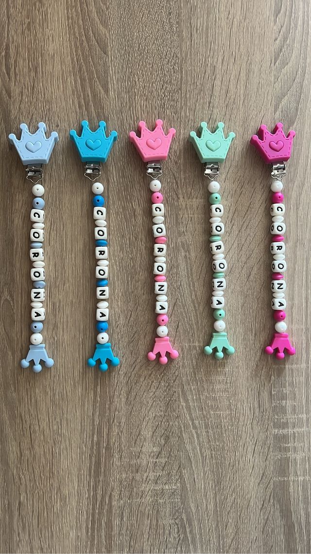 Chupeteros personalizados con nombre