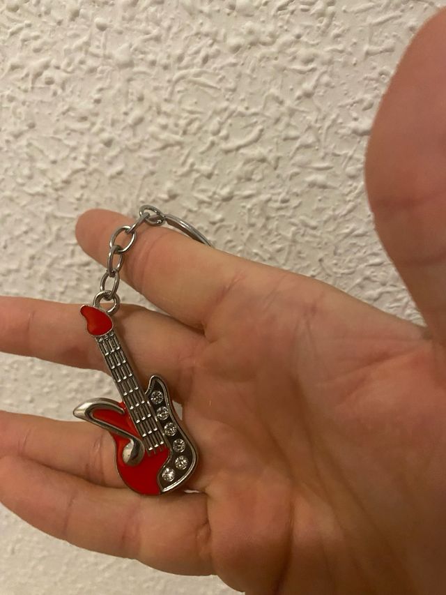 Llavero de guitarra eléctrica/bajo