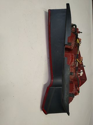 ✅PILOTO TRASERO DERECHO KIA CARENS '09