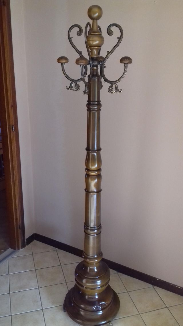 APPENDIABITI VINTAGE IN LEGNO E BRONZO LAVORATO