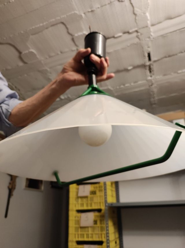 LAMPARA DE TECHO JUVENIL 