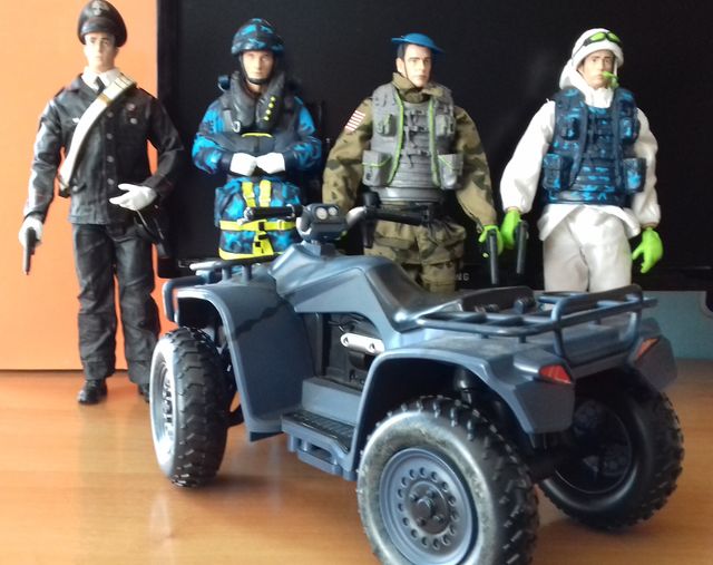 Le Forze armate Giochi preziosi