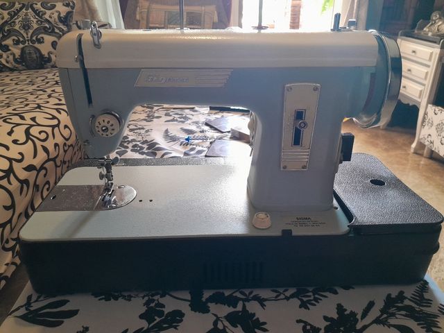 Máquina de coser