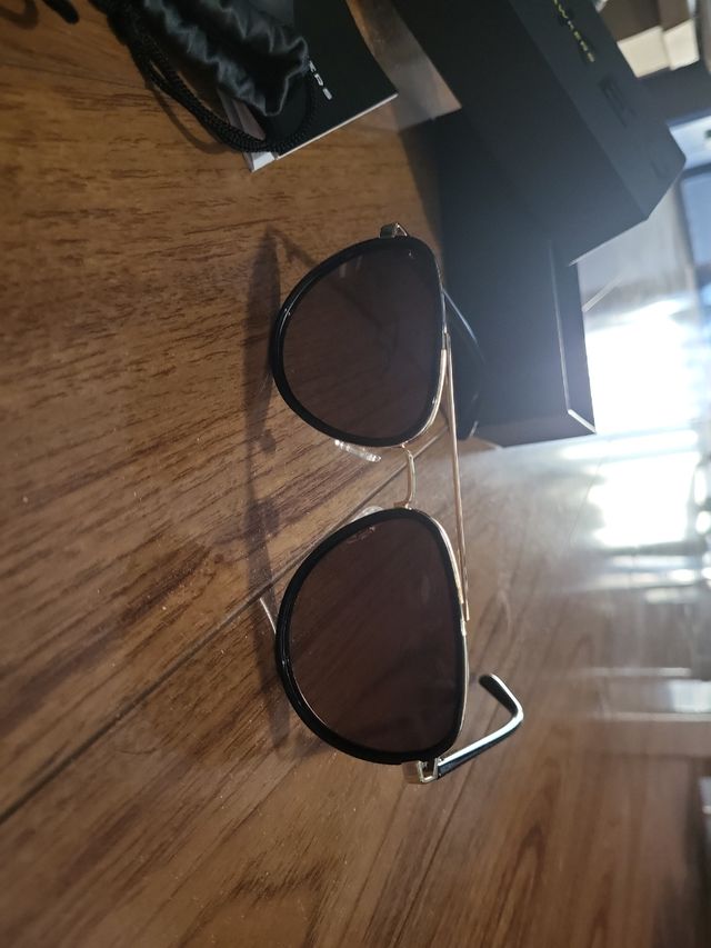 Gafas de sol hawkers