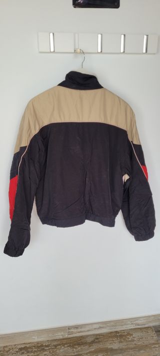 Cazadora Bershka oversize talla L