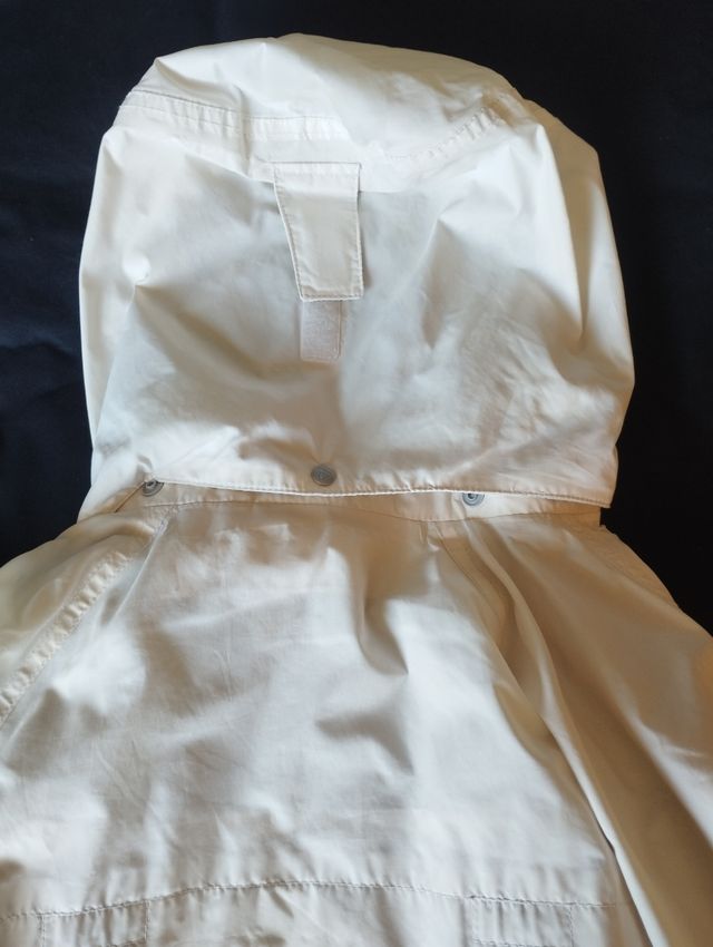 Chubasquero mujer Icepeak. Talla 36