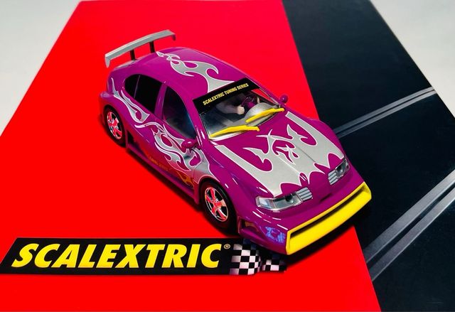 Scalextric Seat León Tuning One (Sin motor)