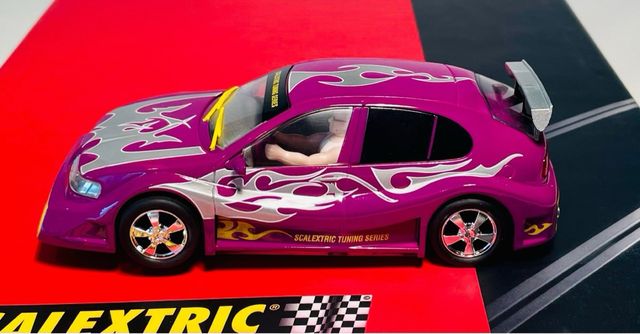 Scalextric Seat León Tuning One (Sin motor)