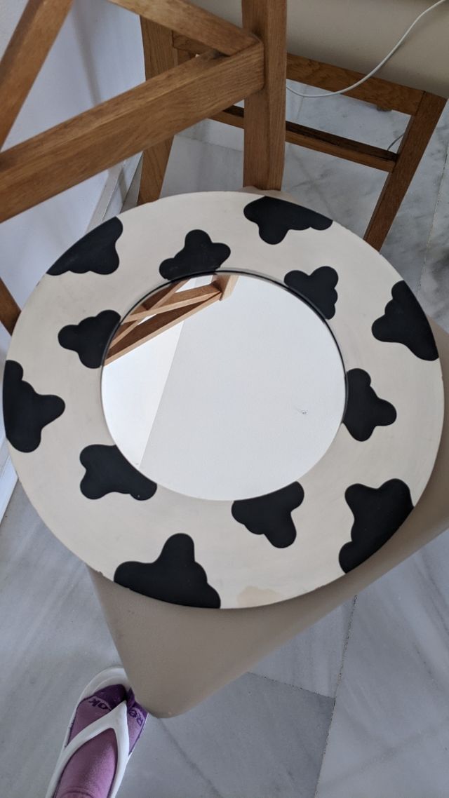 Espejo redondo decoración de madera