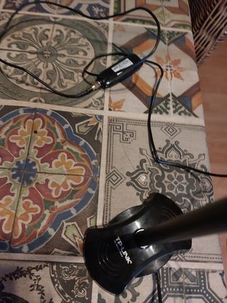 Antena omnidireccional de escritorio interior de 2