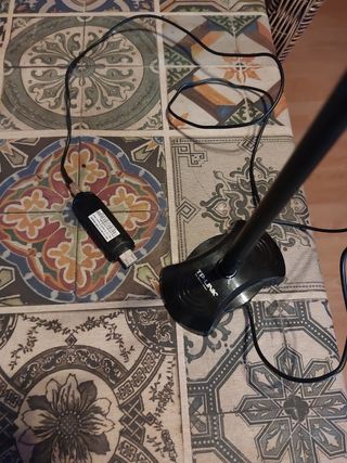 Antena omnidireccional de escritorio interior de 2