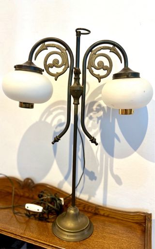 Lampada da tavolo