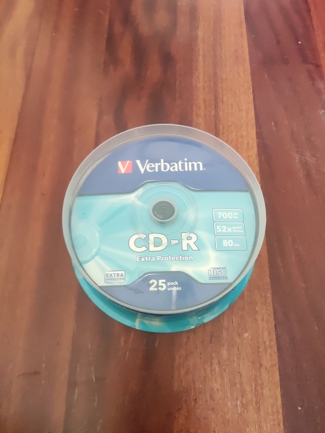 CD - R Verbatim 25 unidades