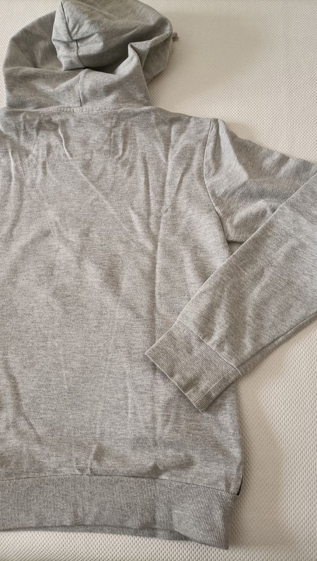 Sudadera con capucha