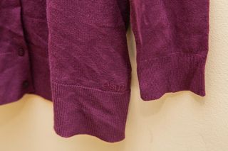 Rebeca cárdigan de color morado de Esmara