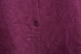 Rebeca cárdigan de color morado de Esmara