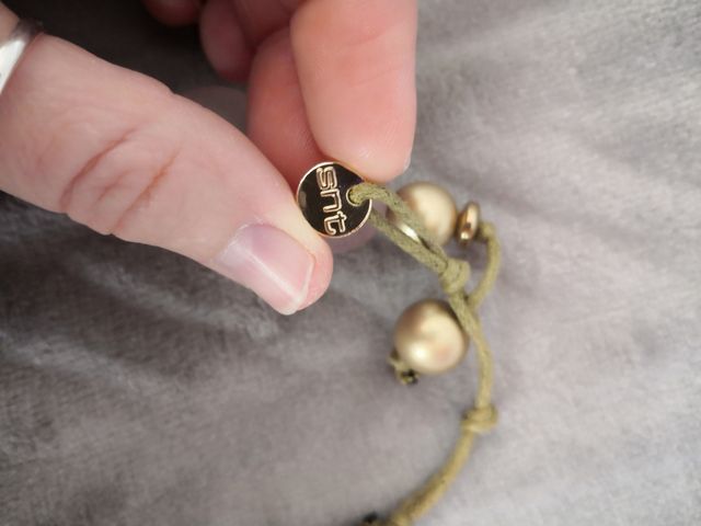 Collar fantasía. Nuevo.