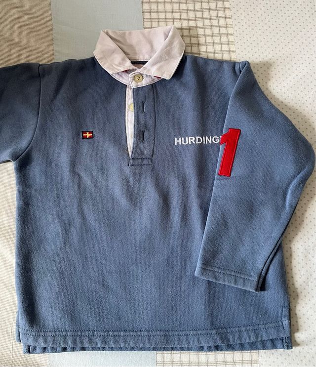 Sudadera celeste de Spantapajaros