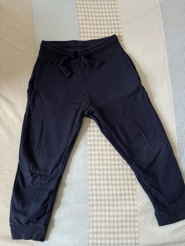 Chandal azul y beige de Charanga