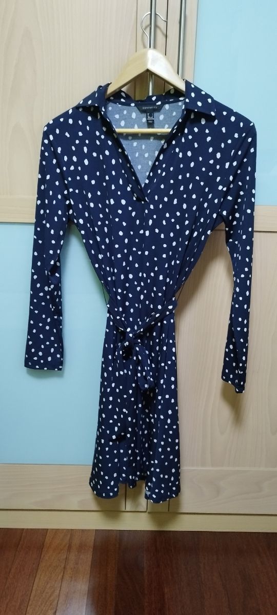 Vestido de lunares Cortefiel