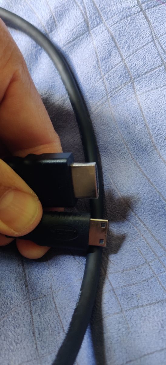 Cable HDMI a mini HDMI de 1m