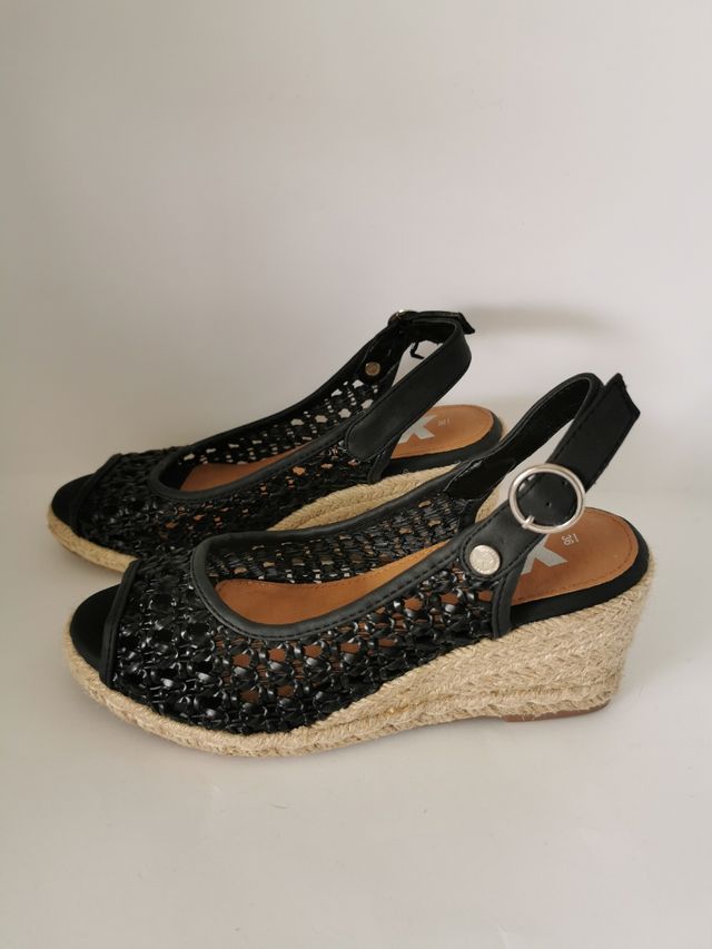 Cuñas de chica N°36 de XTI nuevas.