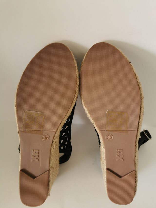 Cuñas de chica N°36 de XTI nuevas.