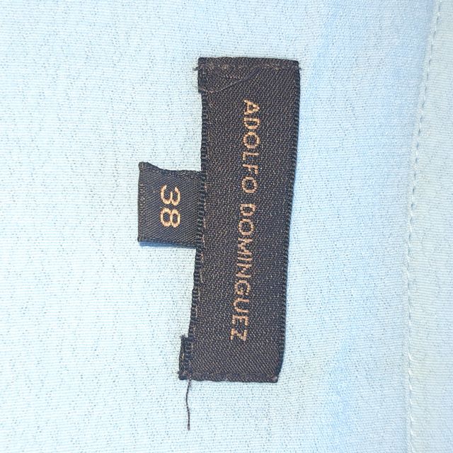 Camisa bolsos cremallera de Adolfo Domínguez