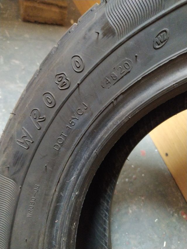 Neumáticos 165/70/R13