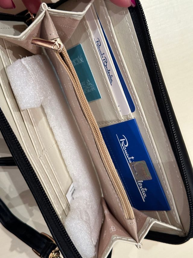 Portafoglio /con tracolla removibile