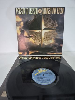 Vinilo person to person