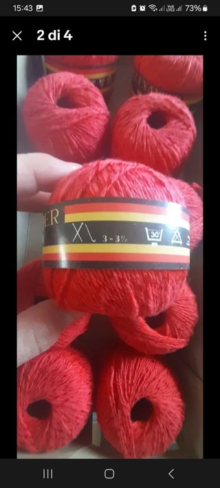 Gomitoli di cotone. Alexander