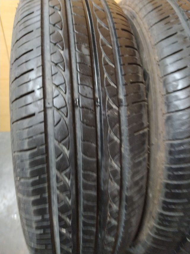 Neumaticos 185/70/R13(86T)