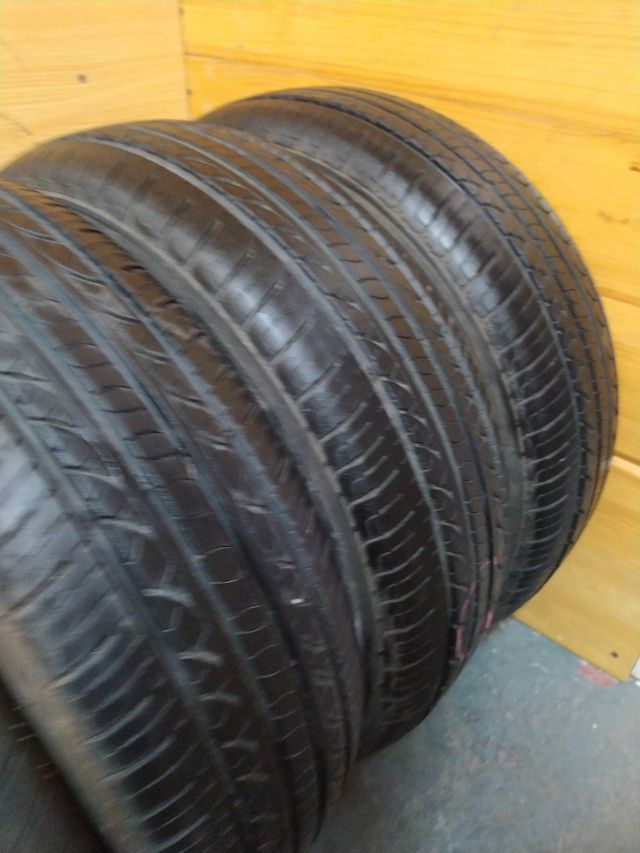 Neumaticos 185/70/R13(86T)
