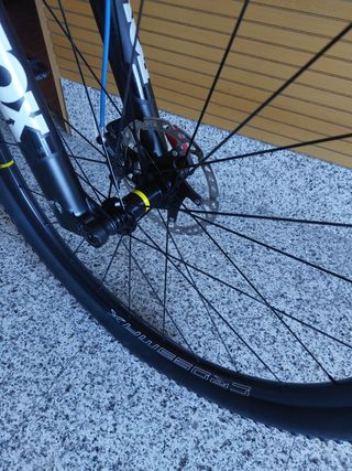 Bicicleta lexon fibra carbono talla M