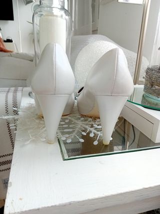 Zapatos de ROSA CLARA  de novia o de vestir